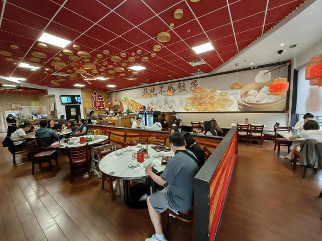 加拿大——我的境外旅游第七站（续六，多伦多购物餐饮篇）