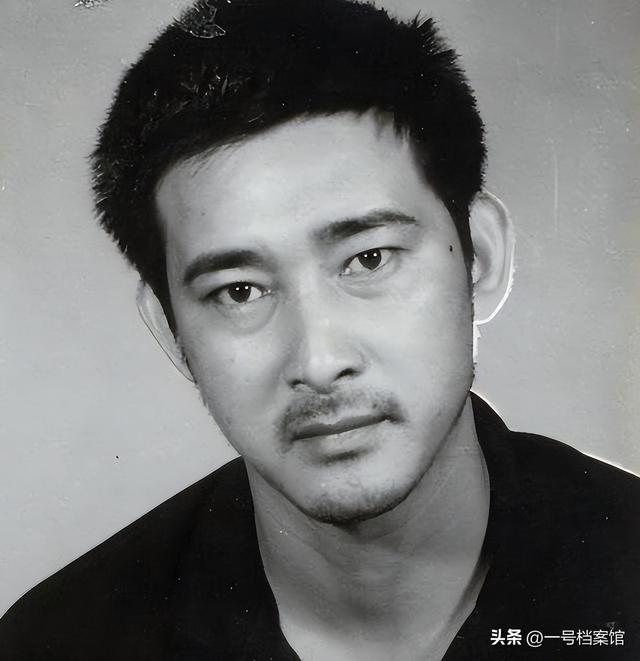 大家熟悉的他早已逝世，曾一天吃几十片止痛药 去世半年公众才得知