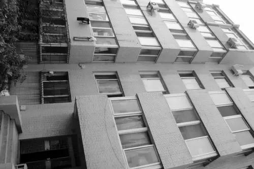 河南28岁女教师新婚当天坠楼身亡朋友圈爆隐情