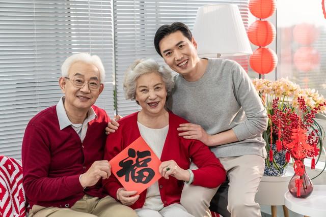 中央定调退休新规！1970年后出生的注意，缴够15年能提前退休吗？