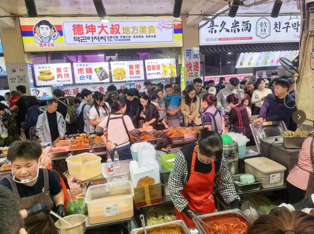 在延吉的美好时光：逛市集、做“公主”、寻味烟火人间