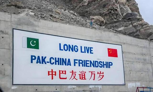 反制来了？巴铁邀美国建港，给美国稀土，中方公布对稀土出口管制