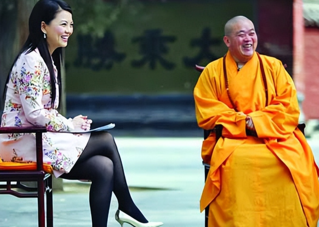 李湘不再隐瞒！公开与释永信真实关系，亲密照真相终于水落石出！