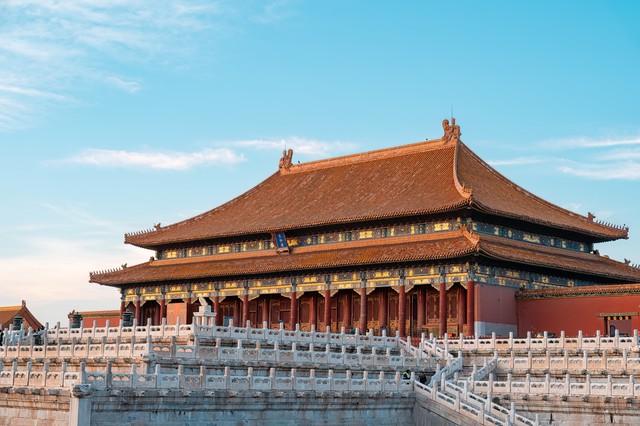 故宫再现龙吐水盛景 600年智慧与暴雨的交响诗