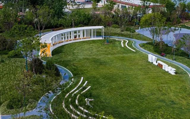 天凉好个秋，露营正当时