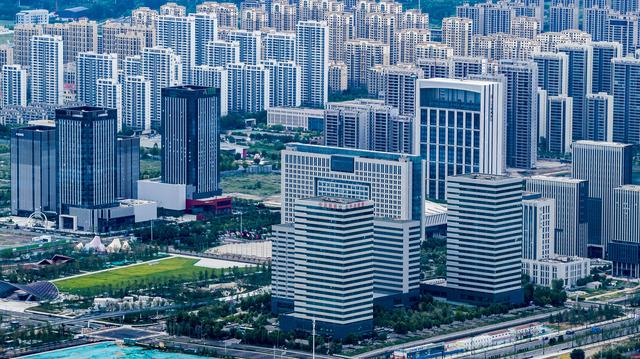 探寻青岛上合示范区：在开放中茁壮成长，谱写和合共生新华章