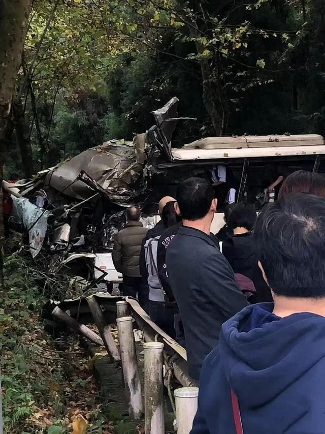 为何中国人在节假日都不愿意去旅游了，反而选择待在家中？