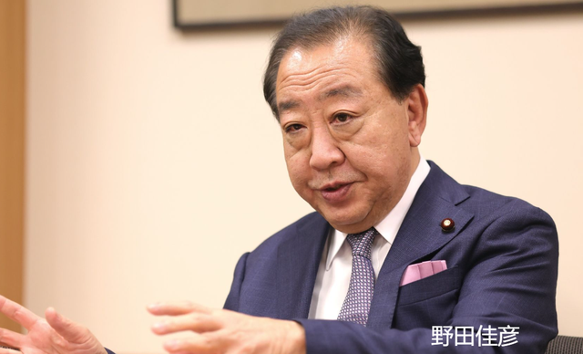 日本在动荡中加速向右转，再不回头前方就是一条绝路