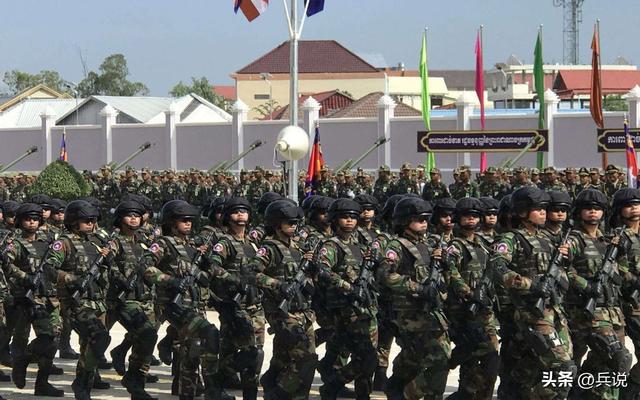 伤亡700人，中方援建大桥被炸，中械军大胜，大批导弹成战利品