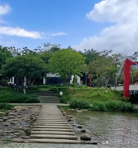深圳14.9公里骑行徒步绿道，地铁直达