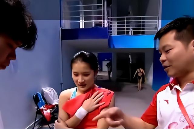 直到看到王伟莹“无奈透露”，才明白，原来婵宝魅力这么大