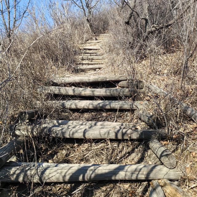 大觉寺凤凰岭北线徒步