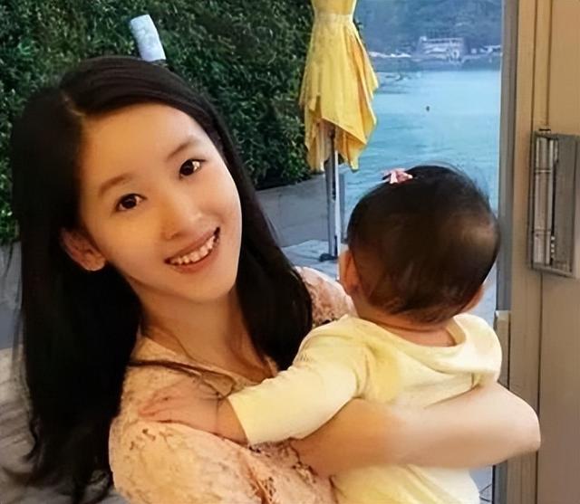 刘强东上千亿身家背后，儿子却是他一生的痛，感谢章泽天视如己出