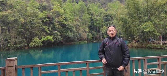 周毅文I荔波小七孔：黔南秘境的翡翠诗篇