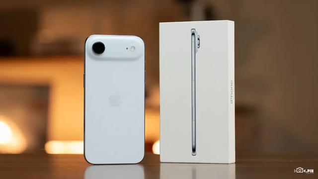 全面测完iPhone 17系列，苹果真让我觉得有点陌生