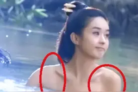 影视剧中侮辱观众的穿帮镜头，网友：导演你是认真的吗？图片