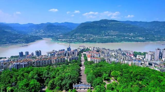 重庆登高大满贯首站报名开启！这个国庆，一起攀登云阳“长江第一梯”！
