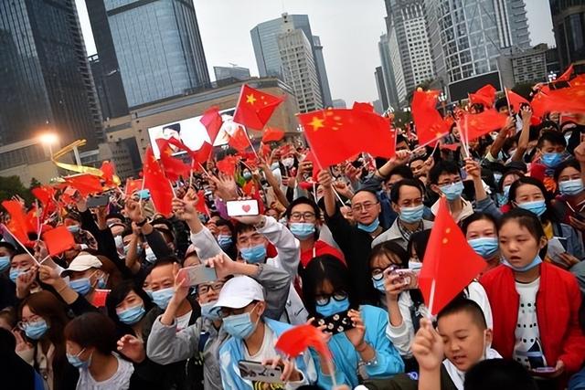 不可思议！还有2天国庆节，这5个“反常”现象，却跟往年大不相同