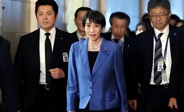 中日关系紧张之际，俄罗斯公然接待日本高层，普京要远离中国了吗？