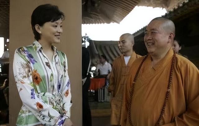 不到40天，佛协四次公开处刑释永信，只可惜这5个女人倒了大霉