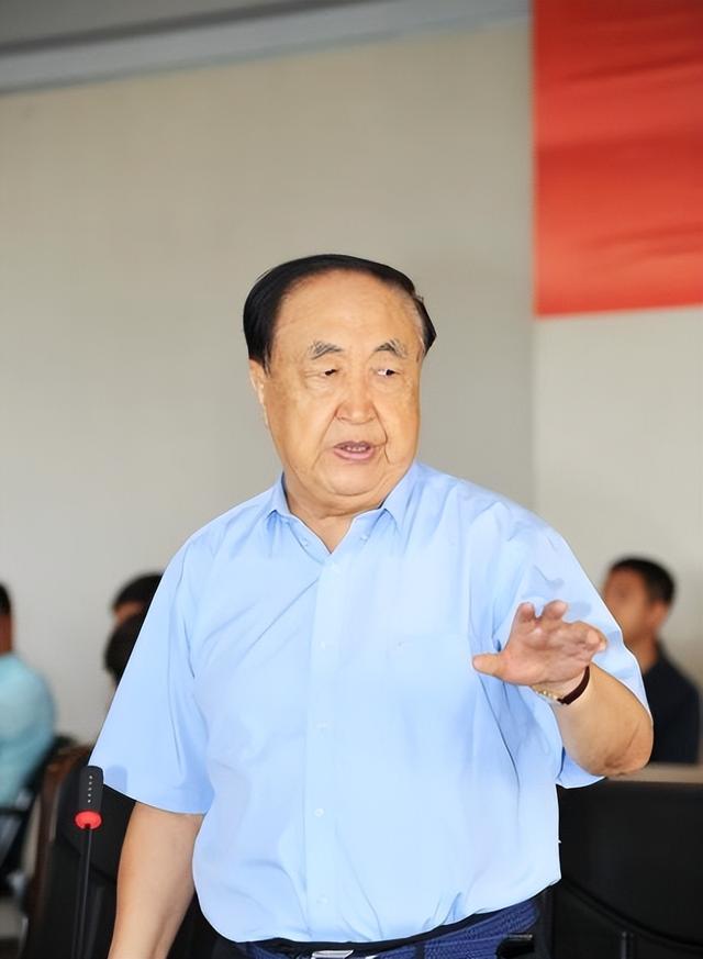 他54岁担任辽宁省委书记，曾查办东北乔四，57岁任黑龙江省委书记