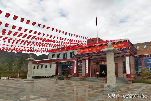 雅砻风云：参观山南市博物馆