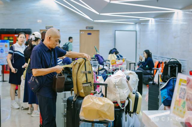 动静影像｜贵州省地质博物馆人气旺，暑期亲子游成主流