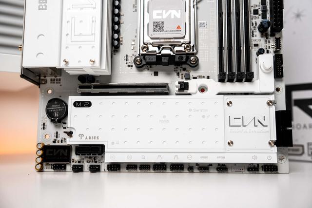 双11装机怎么省？供电强、扩展足！七彩虹主板用性价比帮你省