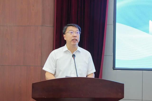 辽宁省低空经济产业联盟揭牌成立并成功举办首届校企交流会