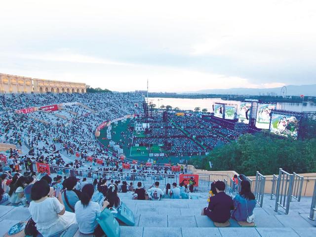 为什么是览山？——探寻今夏览山公园“出圈”密码