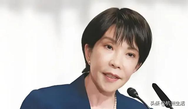 轰炸机直逼东京，特朗普施压，日方提波茨坦公告，给中方最想要的