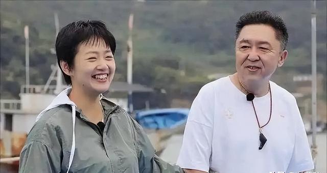 不查不知道一查吓一跳，坐拥北京60亩马场的于谦，私下到底有多壕