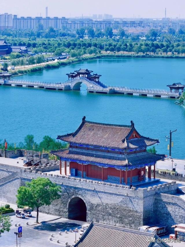 古城托管商丘古城乃至整个商丘文旅迎来转机的重要契机。