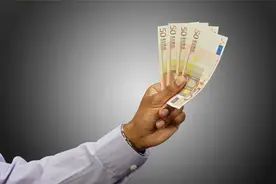 重庆烟草公司的薪酬竞争力：县城内退员工，一年接近20万元！图片