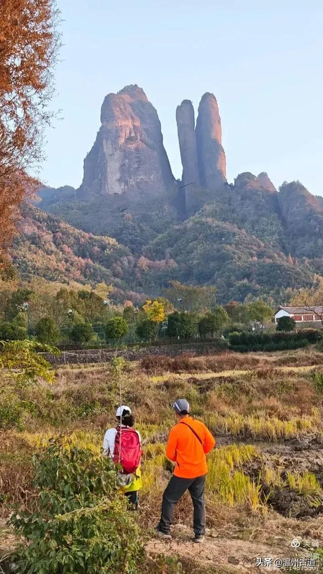 浙处丹霞地貌秋色斑斓超壮观，秋日必打卡之地！