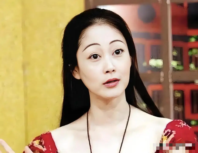 结婚10年被丈夫出轨8次！最后出轨蒋勤勤，年仅43岁抑郁烧炭自尽