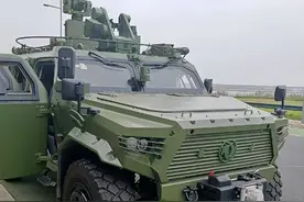 14日多款装备亮相：新款猛士侦察车，625陆地神盾，吸取巴以经验图片