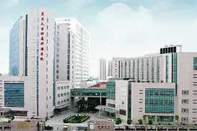 家门口看名医丨复旦大学附属肿瘤医院专家来太原市人民医院出诊图片