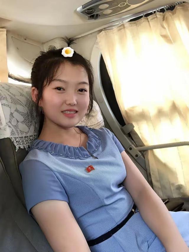 在朝鲜旅游的时候，我们在涉外商店买一瓶可乐，需要三美元