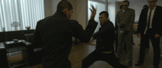 网飞重磅！尺度炸裂，但抄袭失败……