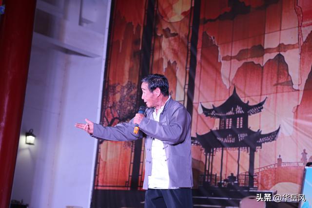 华阴市迷胡快乐苑参加2025潼关古城暑期纳凉晚会专场演出（组图）