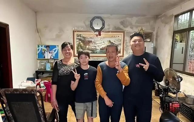 全红婵入学仅4天，担心的事再次发生，官媒：退不退由她自己决定