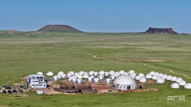 乐游内蒙古丨乌兰察布秋色稠 一半火山一半柔