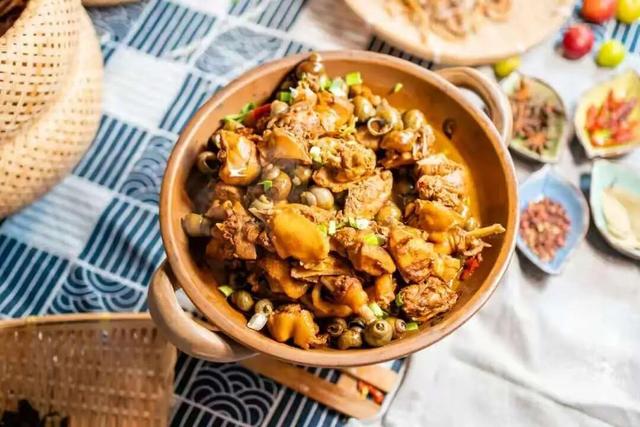 跟着赛事去旅行｜石台秋味记忆，把山野鲜味吃进肚子里