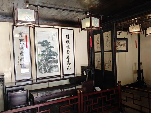“富土”中的同里