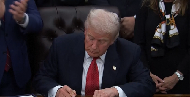 美论坛直言：不管中国承不承认	，中国其实已经输掉了这场关税战？