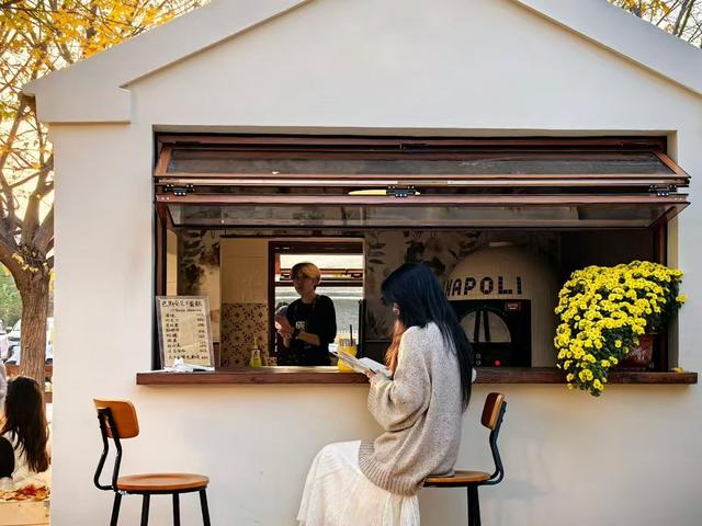 初冬氛围感天花板已找到，枫景这边独好！