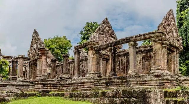 泰国柬埔寨打起来了，世界遗产沦为炮灰，生命值大幅减少