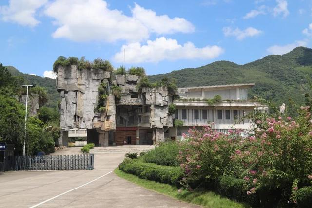 韶关4条“秋日神仙线路”登场，活力越野、银杏赏秋、非遗美食承包你的快乐旅途→