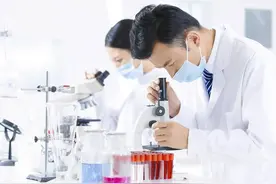 大学专业分享126：读“基础医学”专业可以当临床医生吗图片